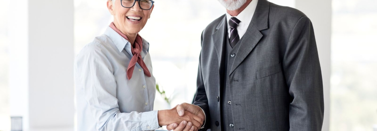 Fundraiser communicating with donors to build trust and strong relationships